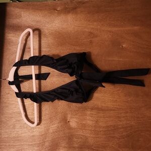 Kenneth Cole Reaction Black Ruffle Halter Bikini Top Small